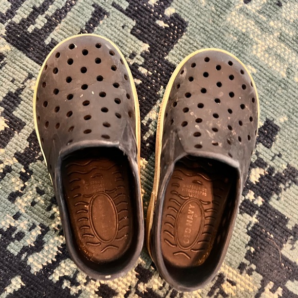 Old Navy Blue Slip on shoes size 7 - Picture 1 of 2